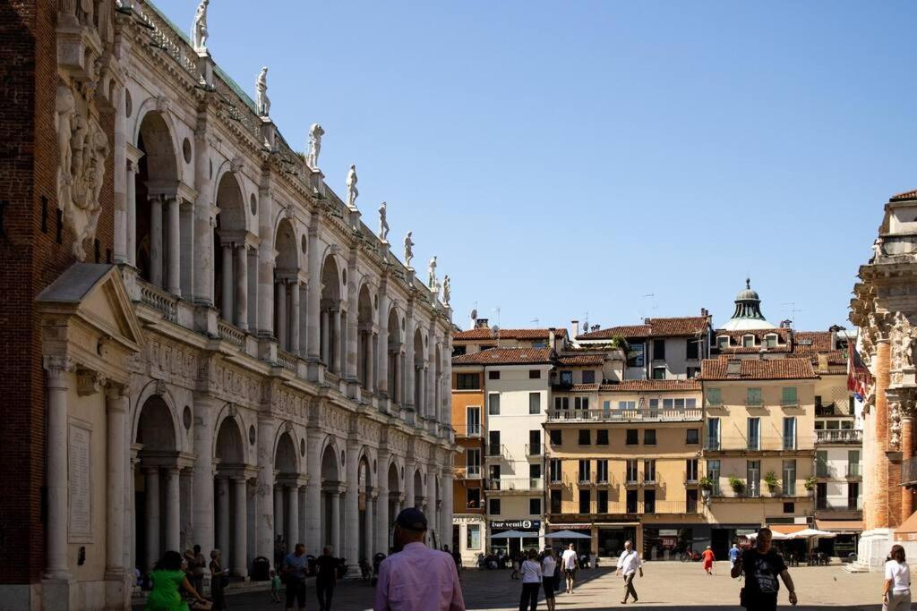 Altea'S Sweet Home In Piazza,Basilica Palladiana Vicenza Exterior foto